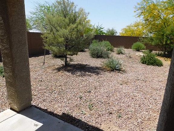 3rd image of 2642 N Palo Verde Dr