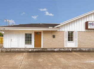 705 S Hood St, Alvin, TX 77511