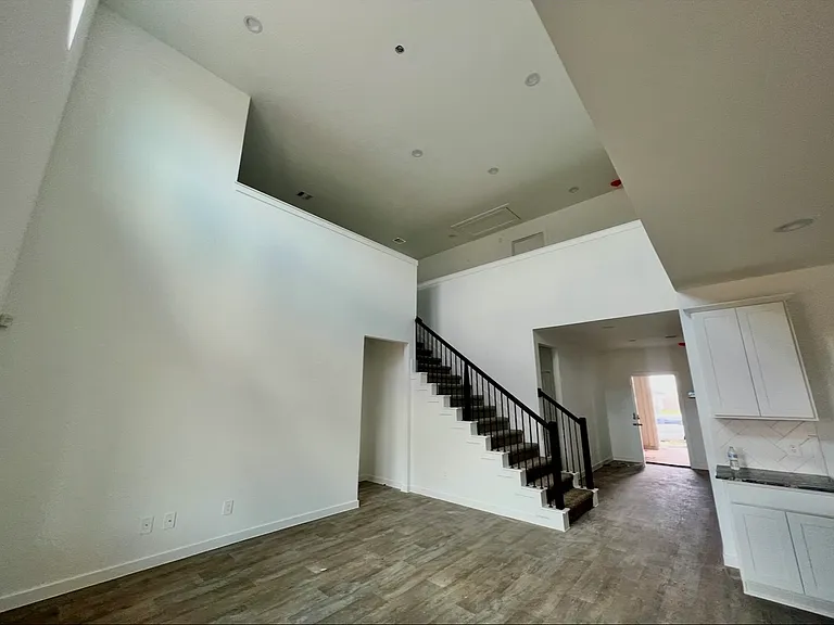 2921 Willow Gulch Way — Photo 6