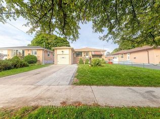 20 Pixley Cres, Toronto, ON M1E 3G6