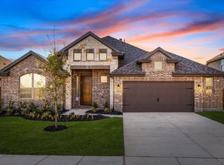 427 Acadia Ln, Forney, TX 75126