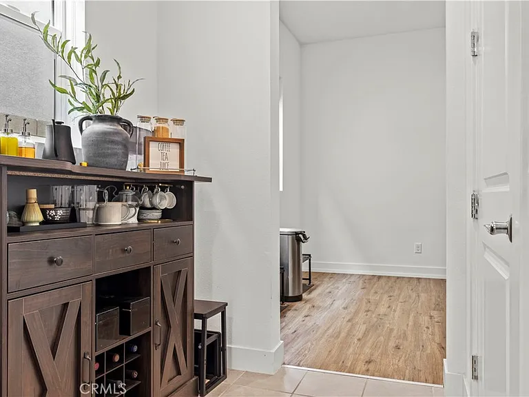 27526 Elderberry Dr — Photo 21