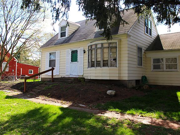 5th image of 321 Uhler Ave