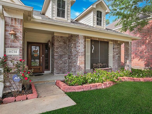 2nd image of 16734 Roseglade Dr