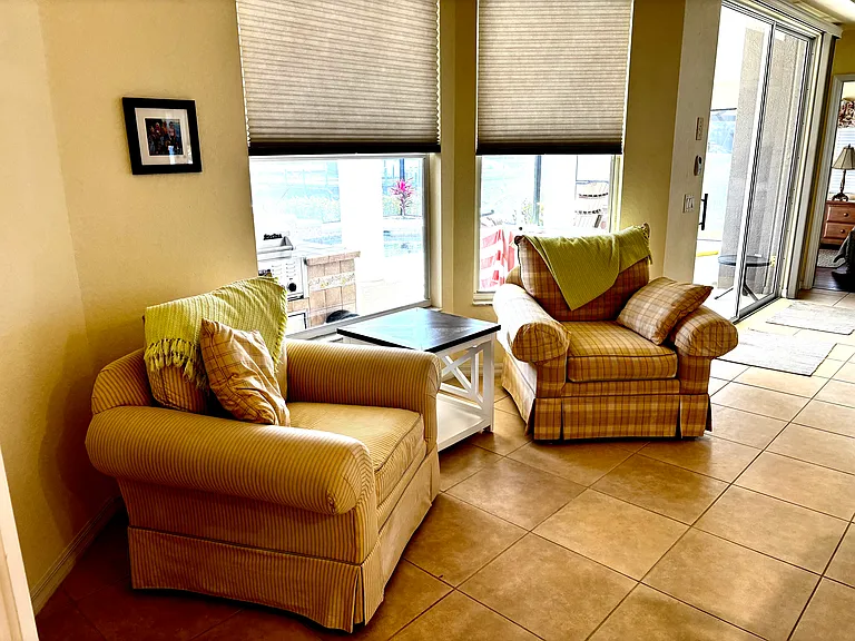 SW 28th Pl — Photo 13