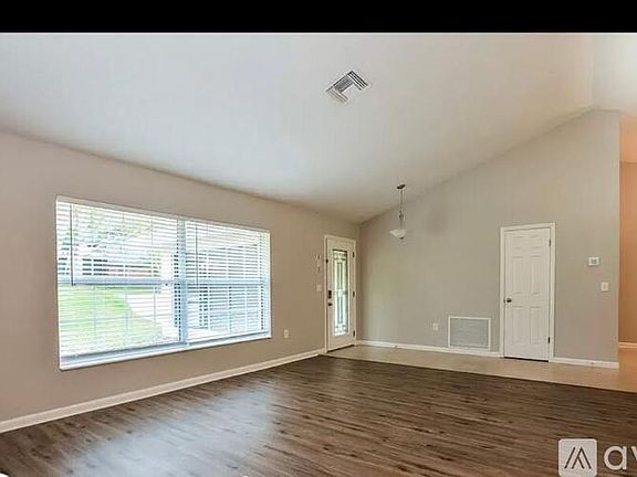 3rd image of 3539 Sailfish Ave #1