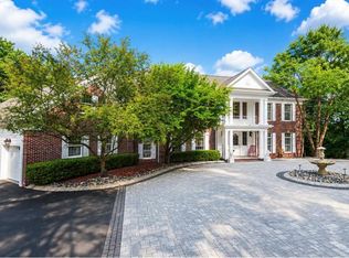 317 Rock Ridge Ct, Franklin Lakes, NJ 07417