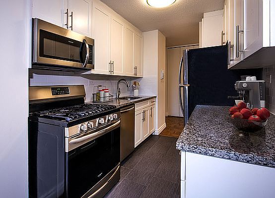 1st image of 1623 3rd Ave APT 29K