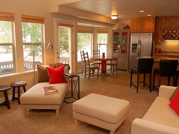 Living Room/Kitchen 2nd View