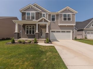 36458 Appian Way, North Ridgeville, OH 44039
