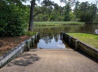 802 Heritage Pt, Chesapeake, VA 23322