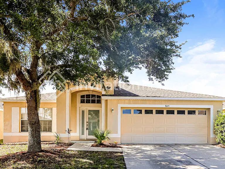 8015 Alamosa Wood Ave — Photo 1