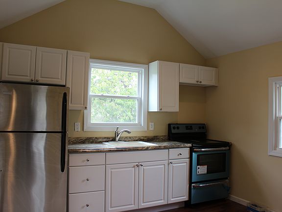 KITCHEN VIEW 2