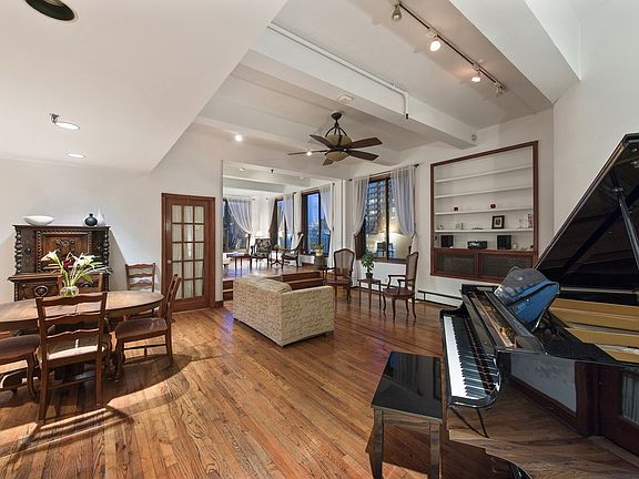 2nd image of 74 5th Ave APT 11D