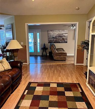 5th image of 10329 N Athenia Dr