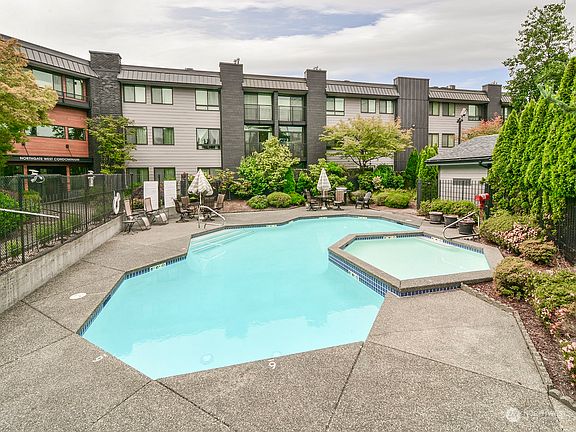 2nd image of 11300 1st Avenue NE #324