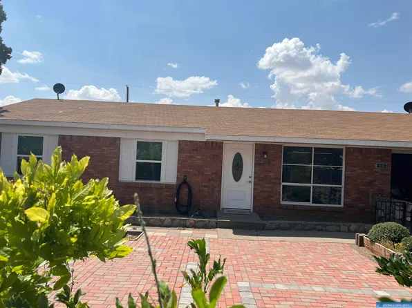 312 Arizona St, Hurley, NM 88043