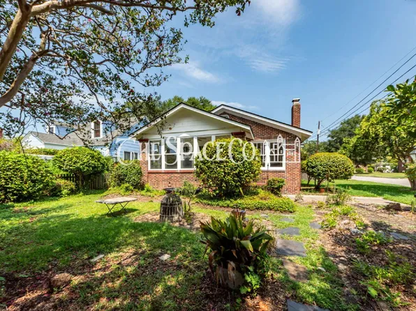 25 8th Ave, Charleston, SC 29403