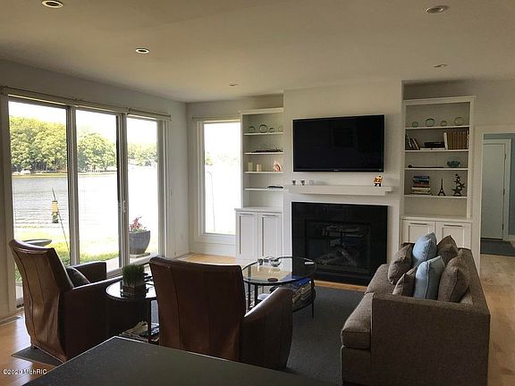 5th image of 6344 Silver Lake Dr