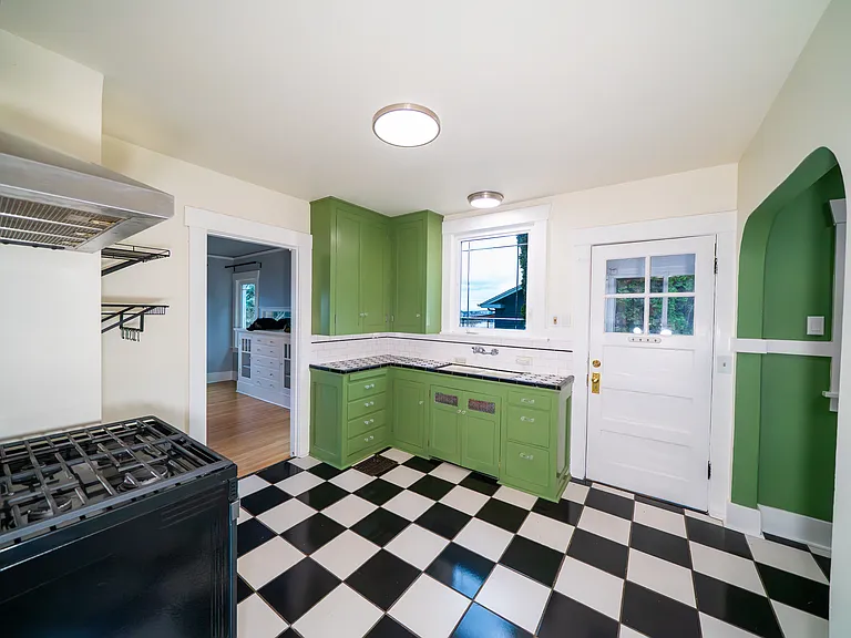 kitchen and entry