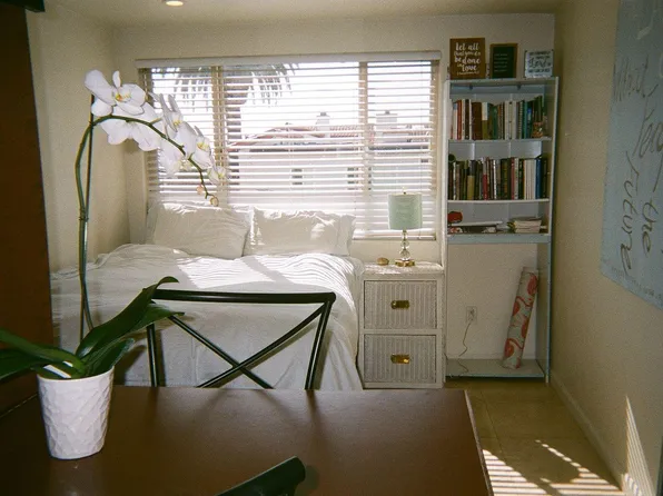739 1/2 Agate St, San Diego, CA 92109