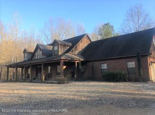 7565 W Oak Grove Rd, Hernando, MS 38632