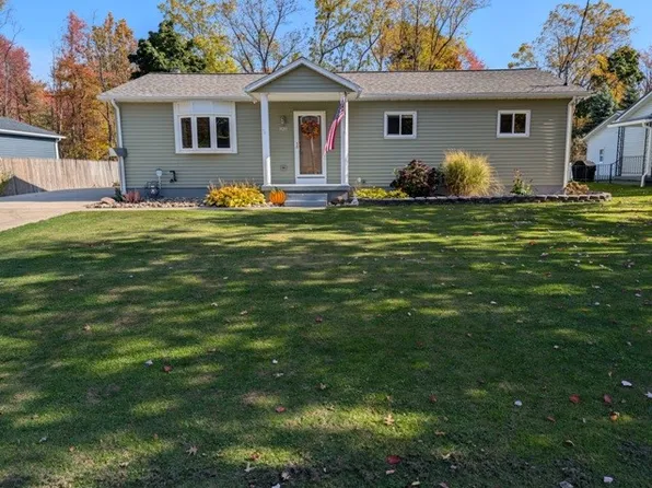 829 Eldred St, Erie, PA 16511