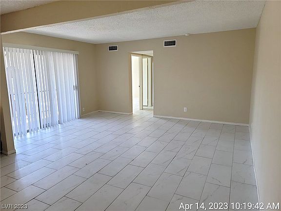 3rd image of 1405 Vegas Valley Dr APT 238