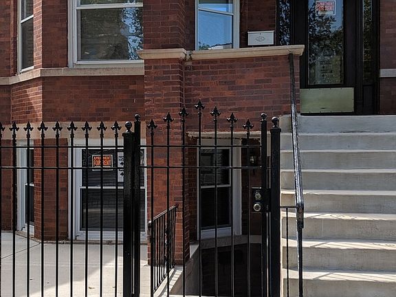 2nd image of 2138 N Keeler Ave