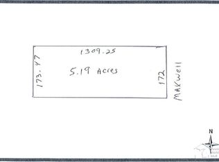 1 Maxwell Rd, Carleton, MI 48117