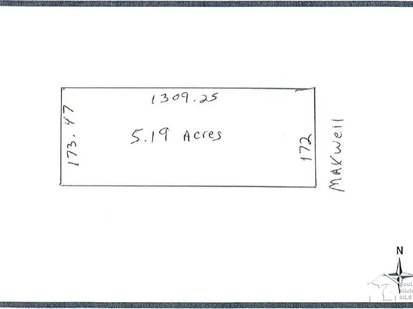 1 Maxwell Rd, Carleton, MI 48117