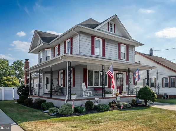 720 W Broad St, Gibbstown, NJ 08027