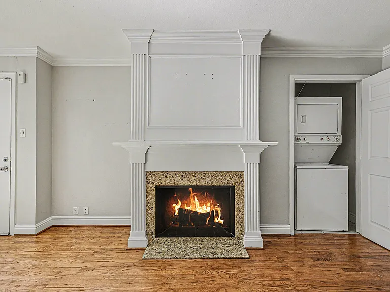 5222 Fleetwood Oaks Ave #111 — Photo 4