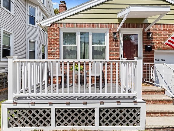 3rd image of 218 Whittier Ave #20
