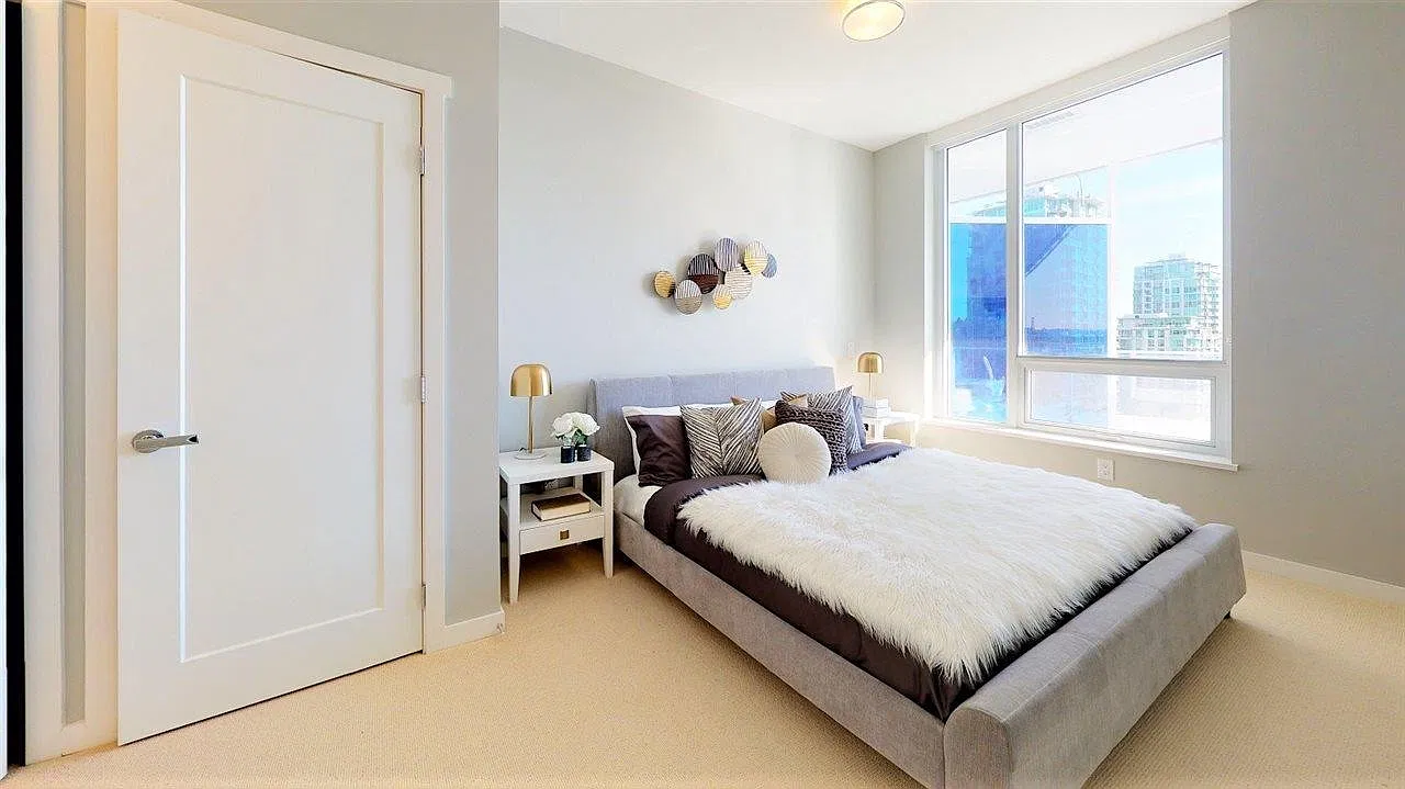 2 bed, 860 sqft, $3,750 — Photo 4