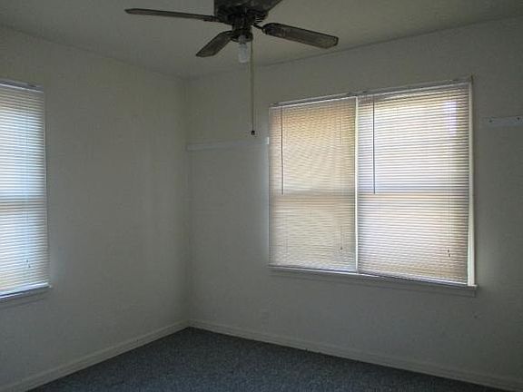 5th image of 539 W Taylor St