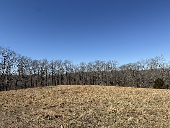3rd image of 6 N Lick Creek Rd