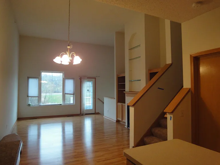 4770 Underwood Ln N #E — Photo 9