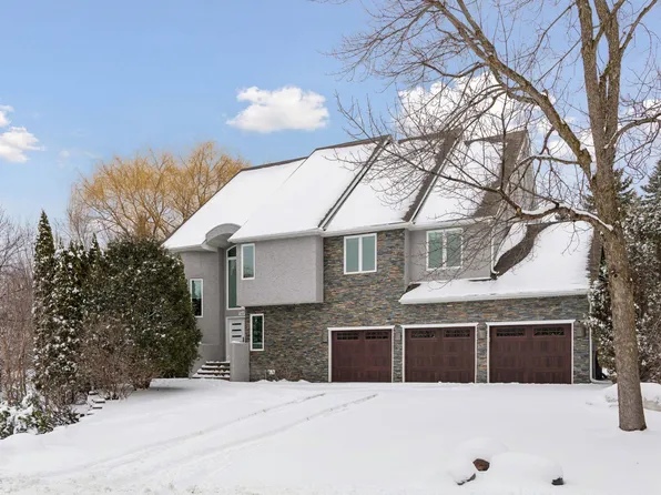 2427 Emerald Trl, Minnetonka, MN 55305