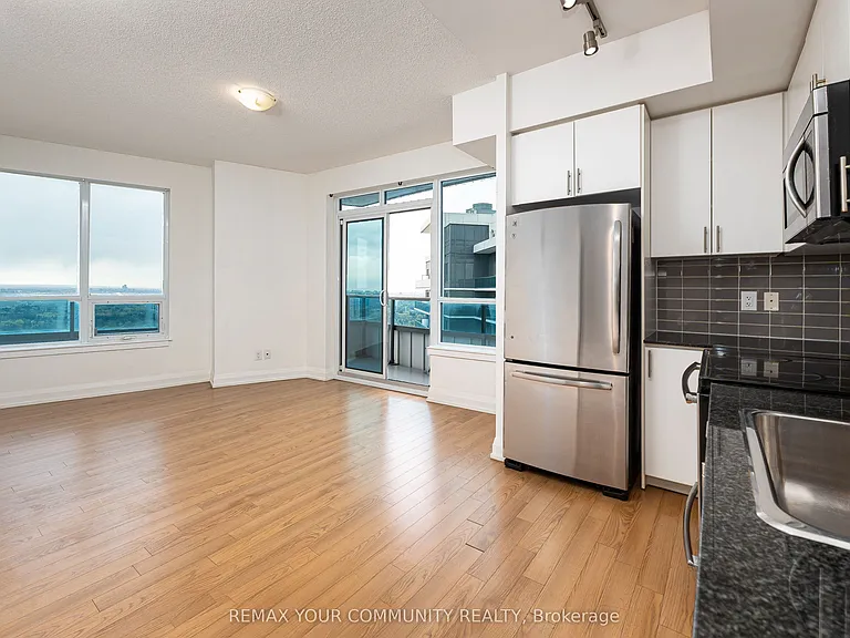 7171 Yonge St S #2601 — Photo 6