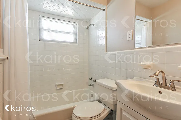 2575 Mullanphy Ln — Photo 12