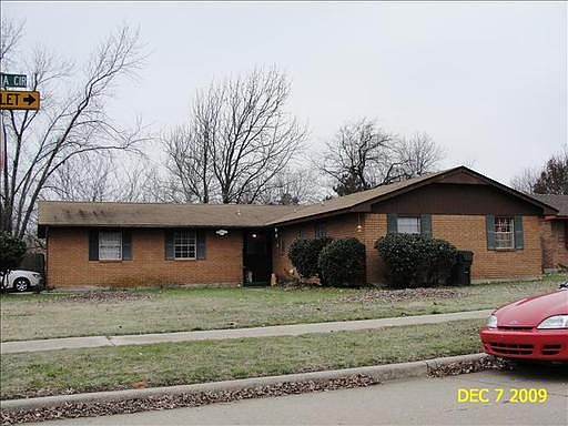1st image of 1346 Columbia Cir