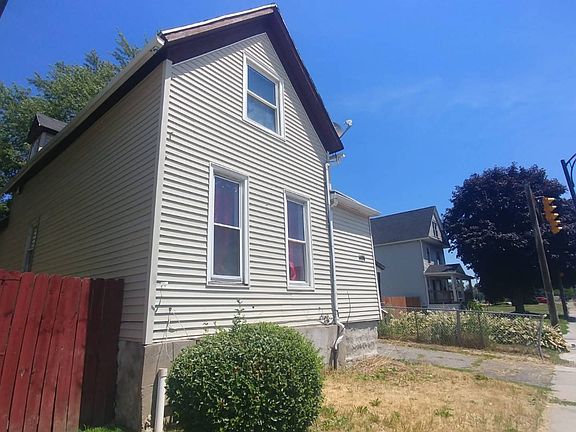 3rd image of 1408 S Park Ave