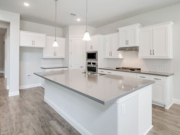 7th image of this home