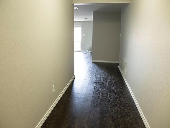 3rd image of 1857 Lynnwood Hills Dr