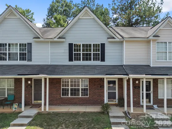 316 Wilkes Place Dr, Fort Mill, SC 29715