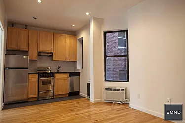 Rented by Bond New York