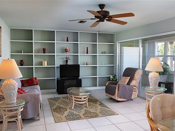 4th image of 5417 Palm Dr