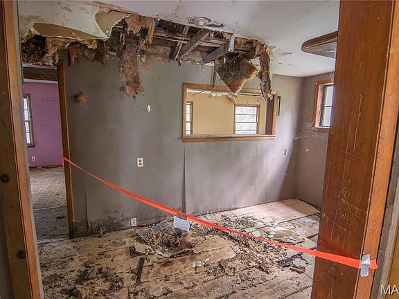 4th image of 504 N 6th St