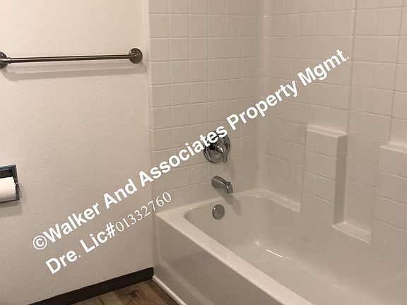 5th image of 311A S Superior St